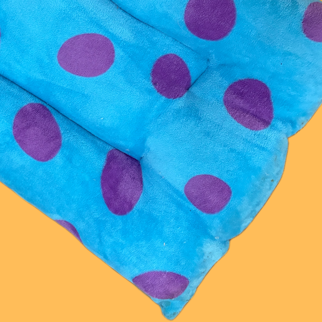 Cama Afelpada para Mascota (65 x 80 cm) — Ultra Suave, Lavable y con Relleno Tipo Delcron