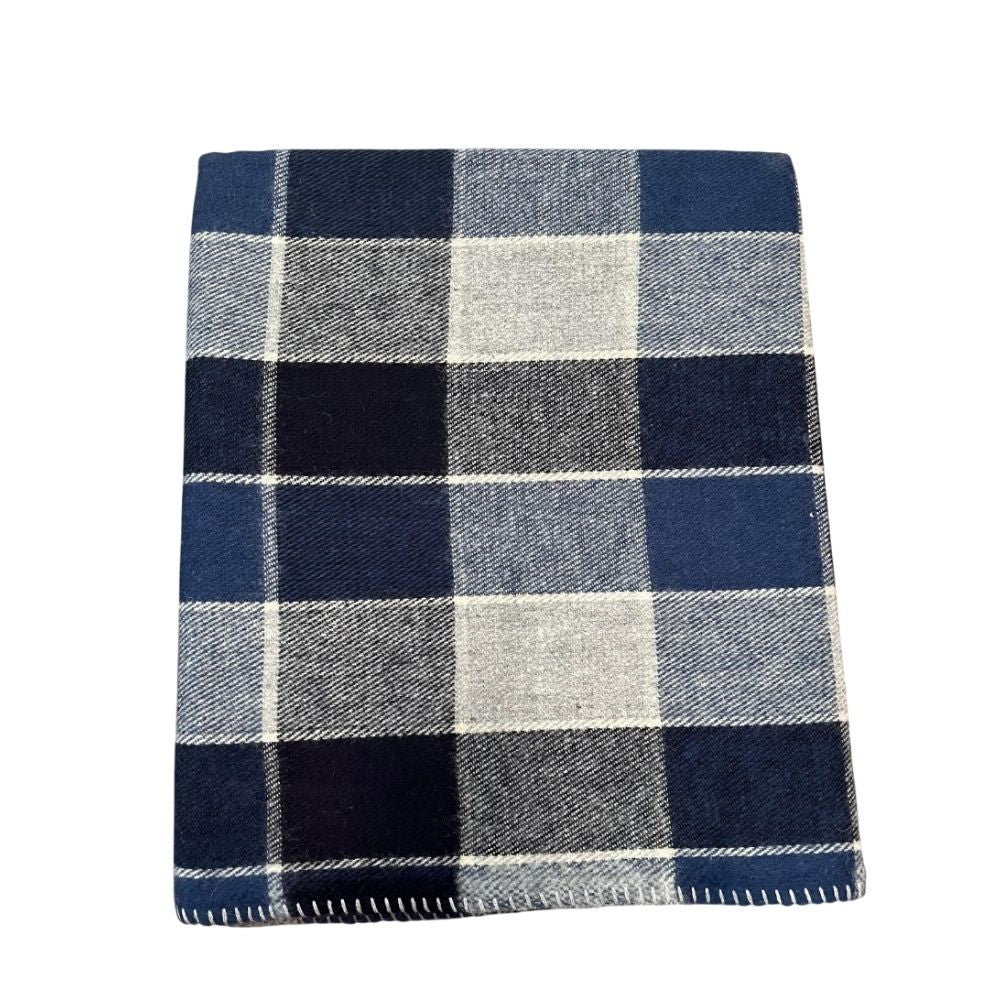 Frazada Grecia · 80% Lana · 1.60 x 2.00 mts — Elegancia clásica que abraza