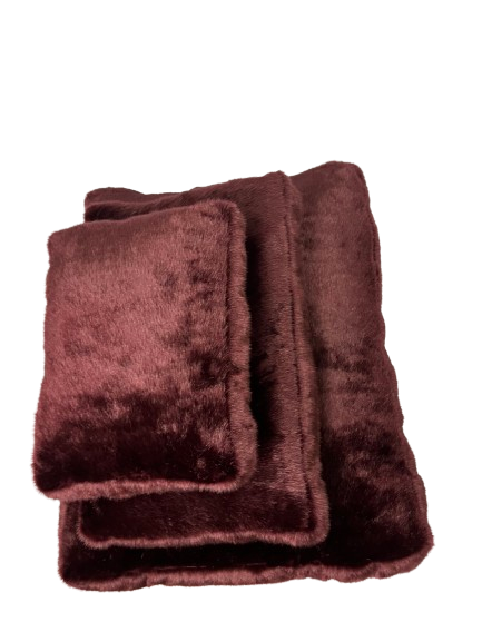 Cama CHICA relajante tipo PUFF color VINO para mascota, lavable y cálida (53 X 42 cm)