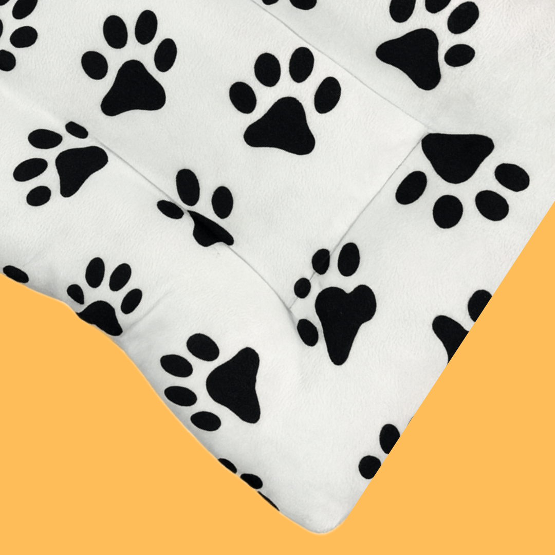 Cama Afelpada para Mascota  (65 x 80 cm) — Ultra Suave, Lavable y con Relleno Tipo Delcron