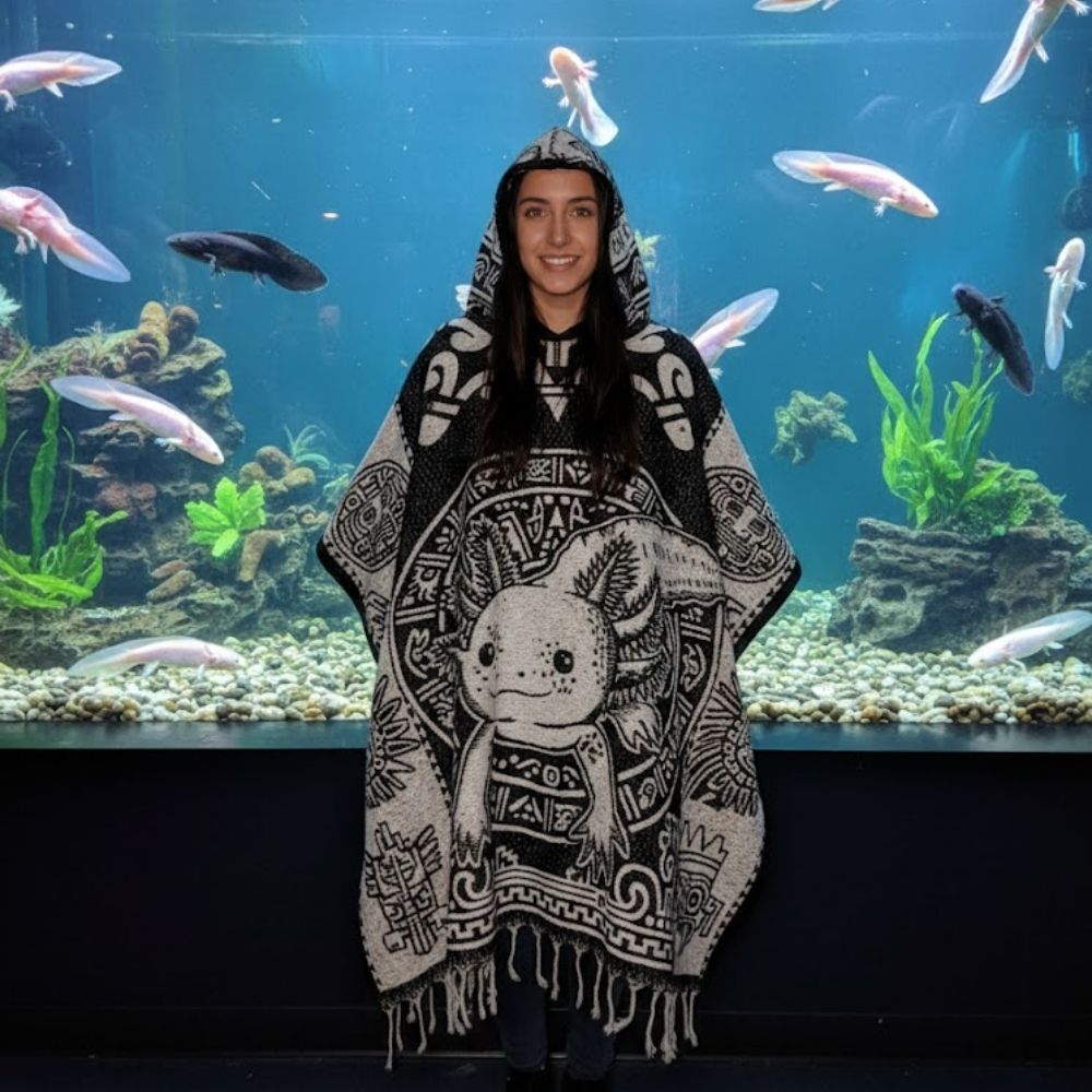 Gabán de Ajolote con Gorro | Cálido, Divertido y Original (1.00 x 1.10 m | 1.2 kg)